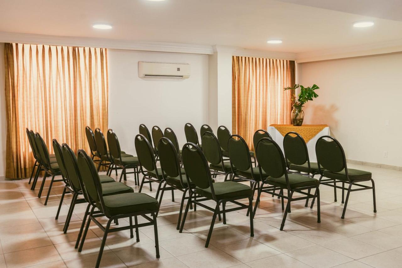 Hotel Faranda Express Puerta Del Sol Barranquilla, A Member Of Radisson Individuals Barranquilla  Kültér fotó
