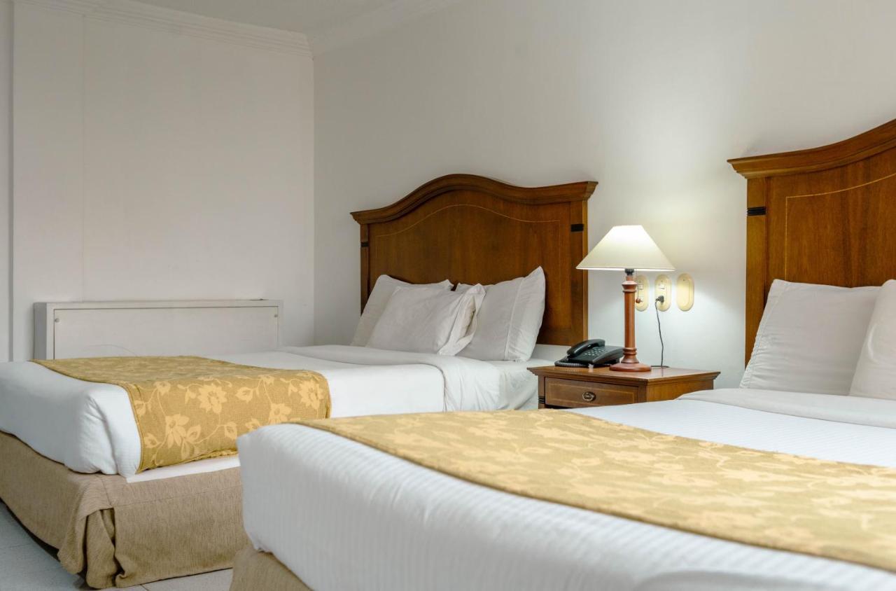 Hotel Faranda Express Puerta Del Sol Barranquilla, A Member Of Radisson Individuals Barranquilla  Kültér fotó