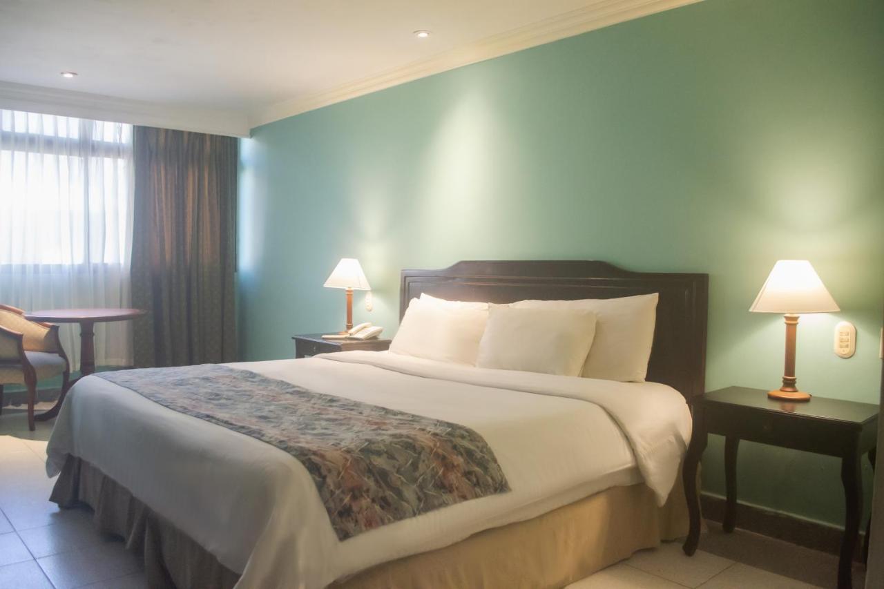 Hotel Faranda Express Puerta Del Sol Barranquilla, A Member Of Radisson Individuals Barranquilla  Kültér fotó