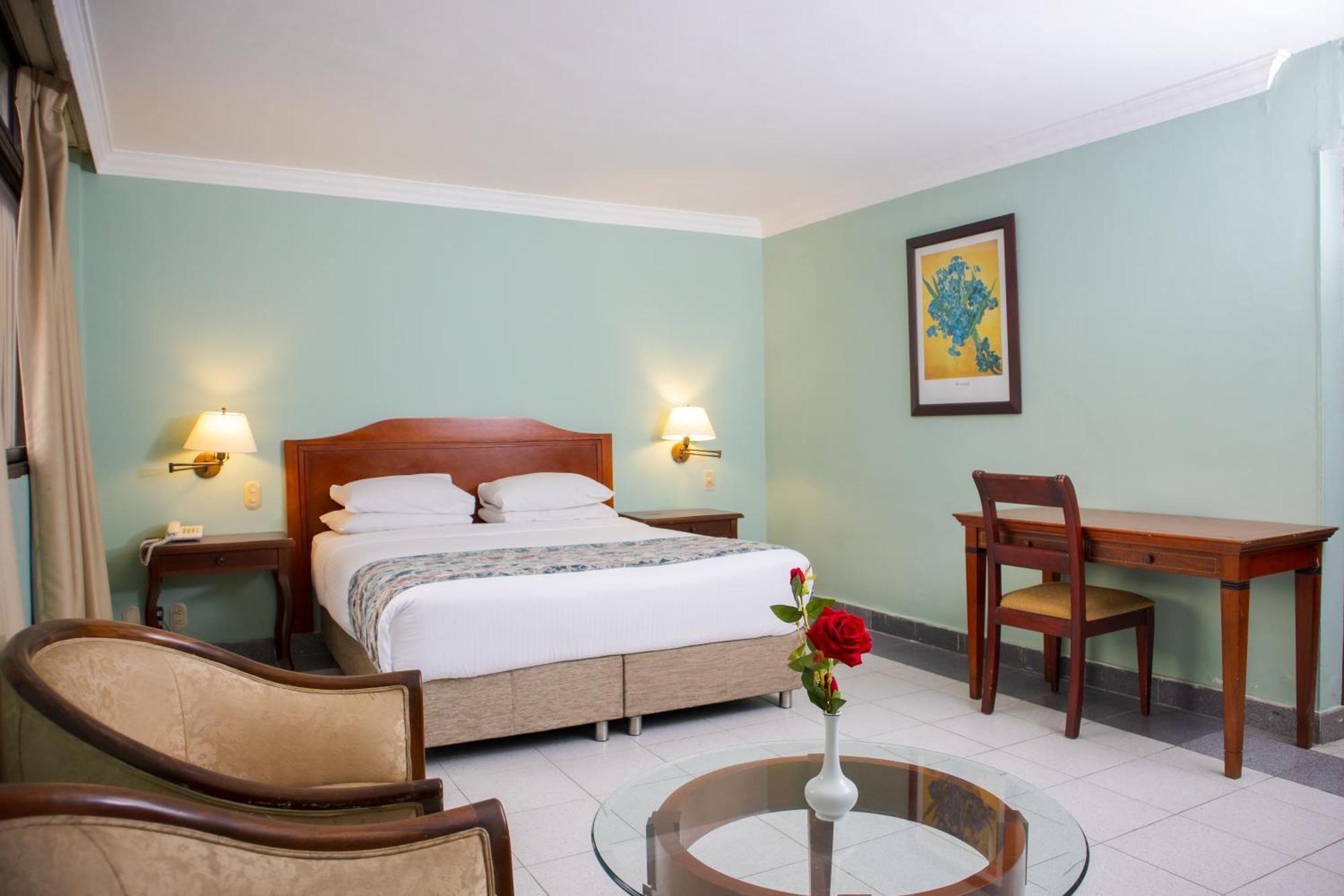 Hotel Faranda Express Puerta Del Sol Barranquilla, A Member Of Radisson Individuals Barranquilla  Kültér fotó