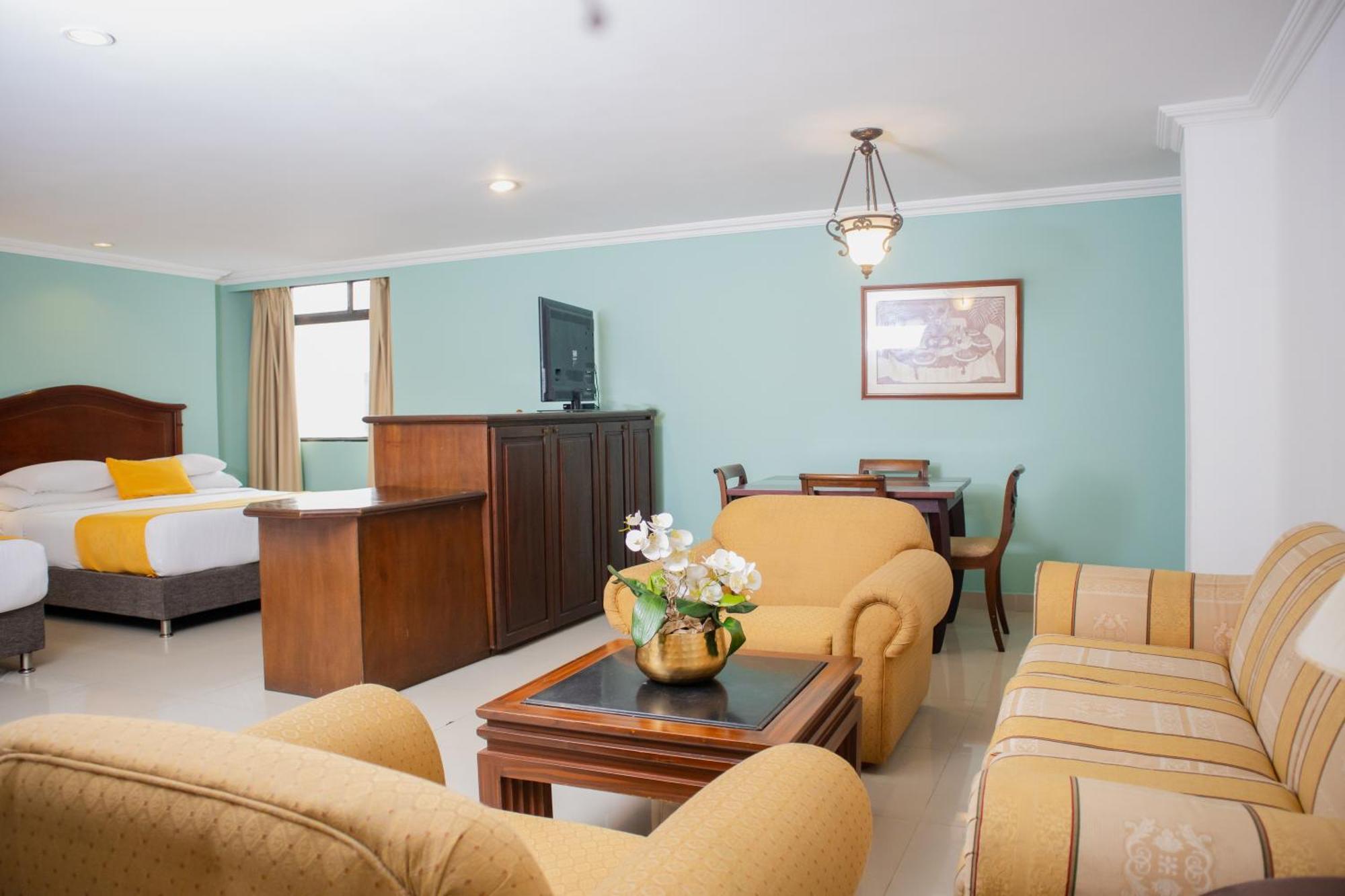 Hotel Faranda Express Puerta Del Sol Barranquilla, A Member Of Radisson Individuals Barranquilla  Kültér fotó