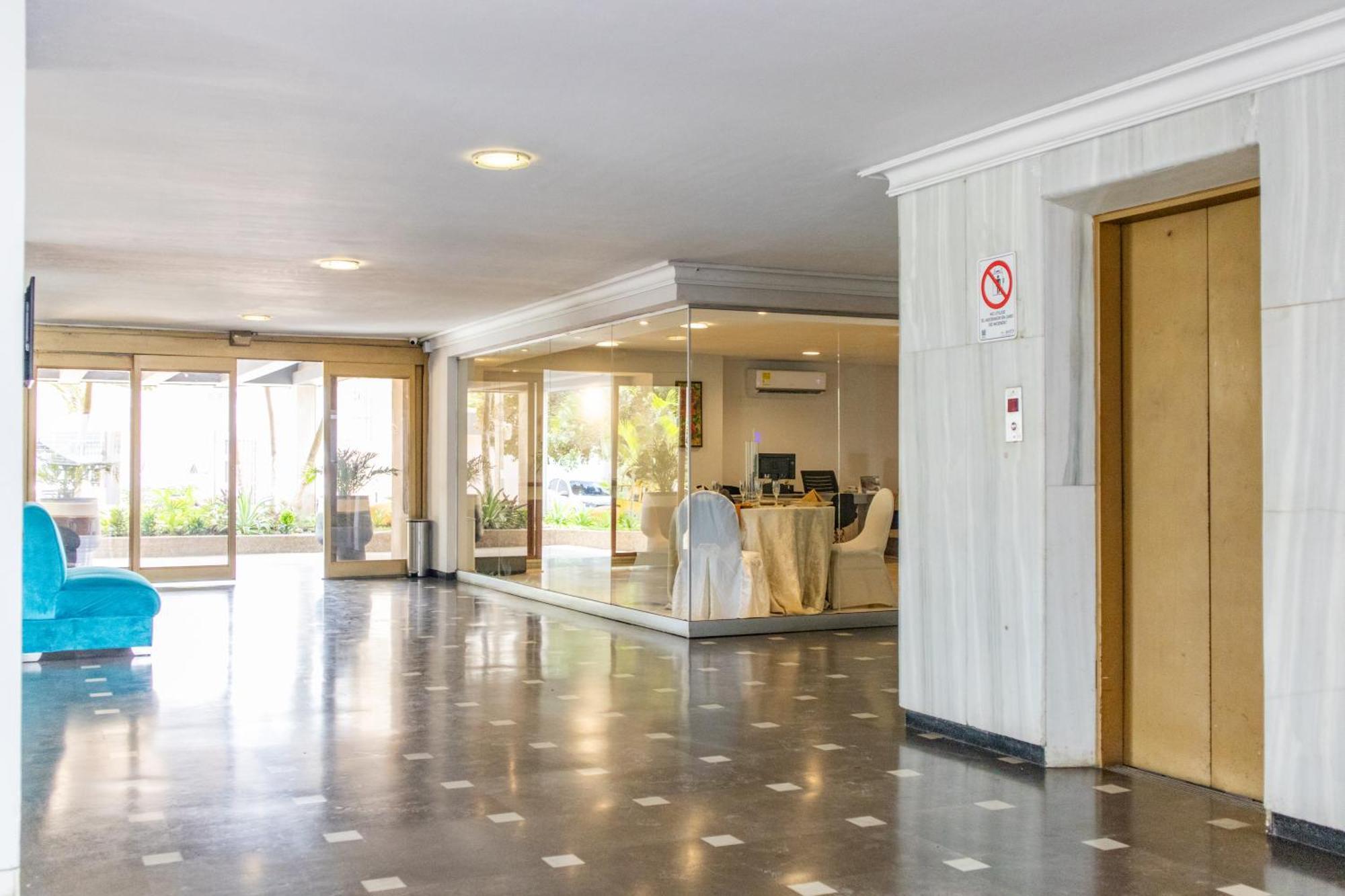 Hotel Faranda Express Puerta Del Sol Barranquilla, A Member Of Radisson Individuals Barranquilla  Kültér fotó