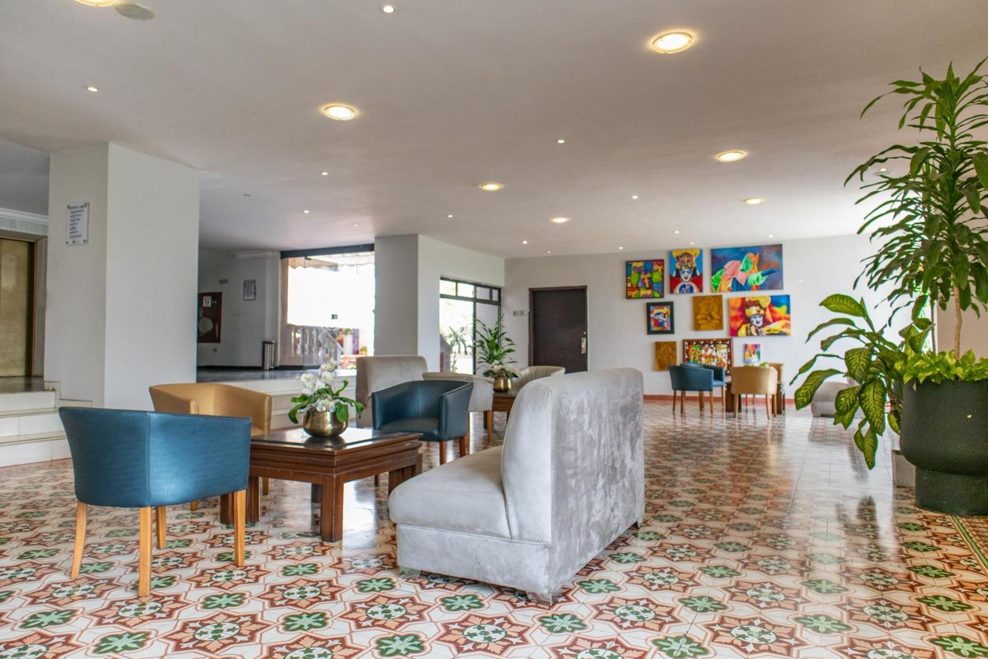 Hotel Faranda Express Puerta Del Sol Barranquilla, A Member Of Radisson Individuals Barranquilla  Kültér fotó