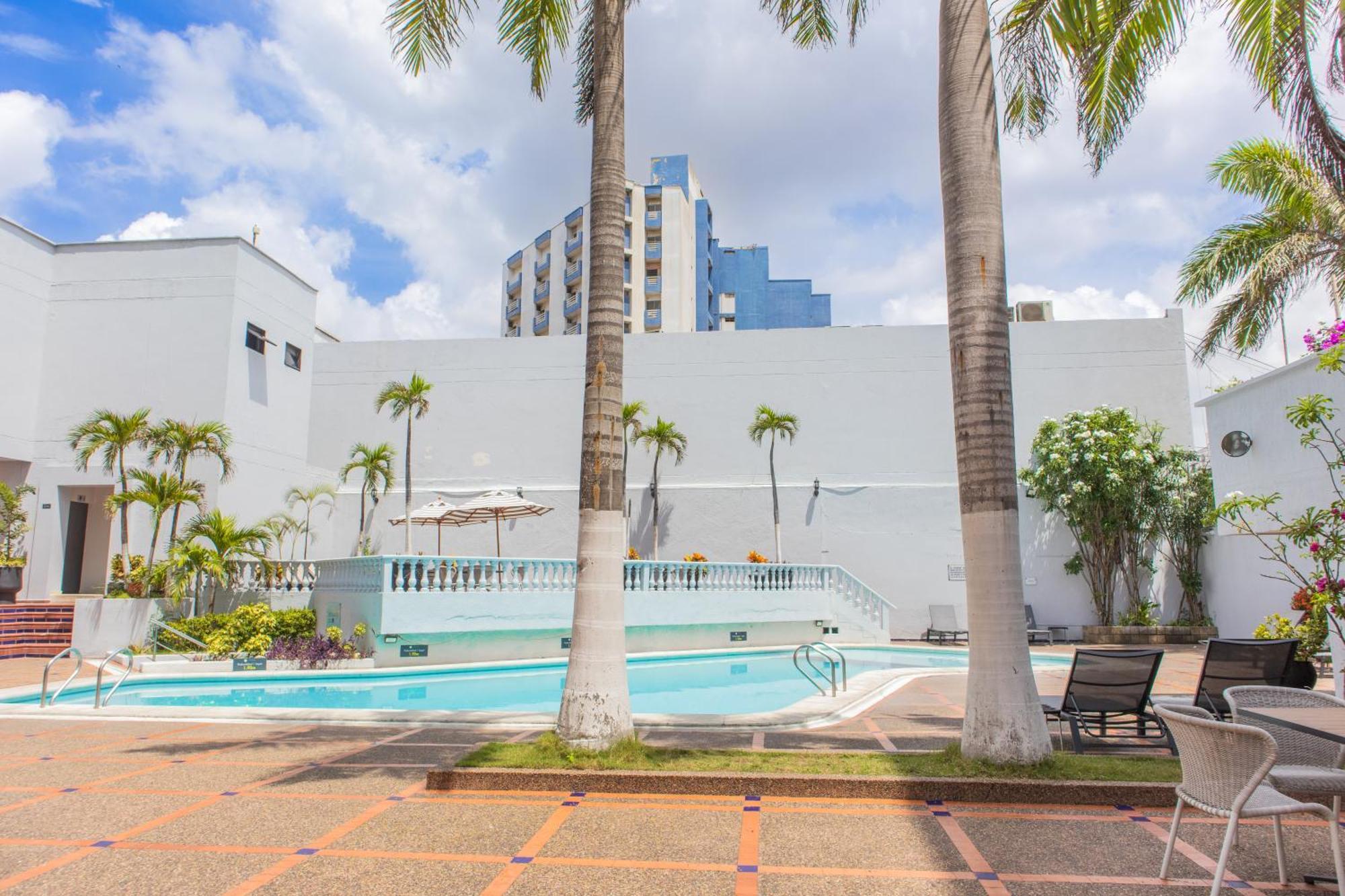 Hotel Faranda Express Puerta Del Sol Barranquilla, A Member Of Radisson Individuals Barranquilla  Kültér fotó