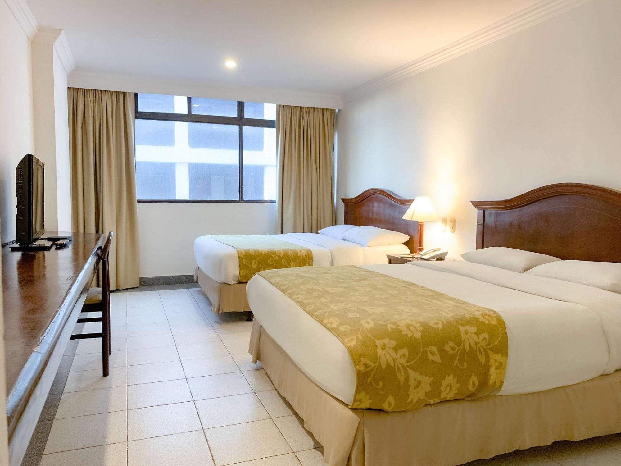 Hotel Faranda Express Puerta Del Sol Barranquilla, A Member Of Radisson Individuals Barranquilla  Kültér fotó